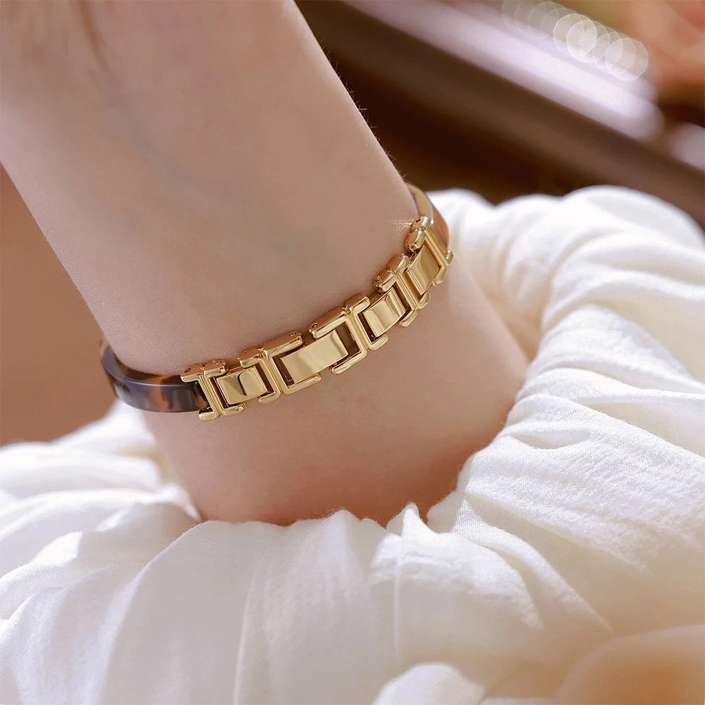 Amberline Deco