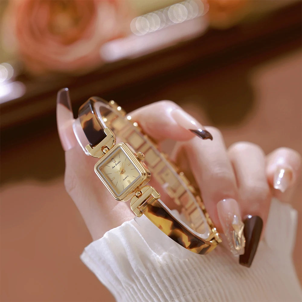 Amberline Deco